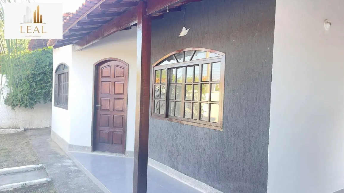 Foto 1 de Casa com 2 quartos à venda em Parque Nanci, Marica - RJ