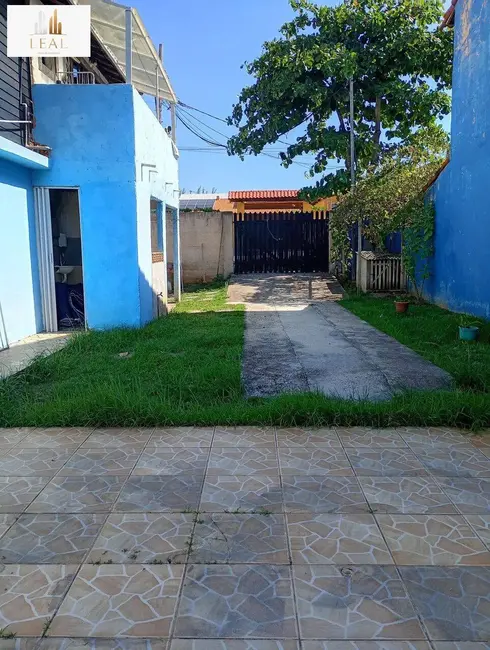 Foto 2 de Casa com 4 quartos à venda em Jardim Atlântico Central (Itaipuaçu), Marica - RJ