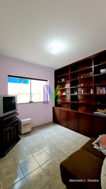 Casa com 3 quartos à venda, 250m2 em Dos Casa, Sao Bernardo Do Campo - SP - imagem 6 Foto 6 de Casa com 3 quartos à venda, 250m2 em Dos Casa, Sao Bernardo Do Campo - SP