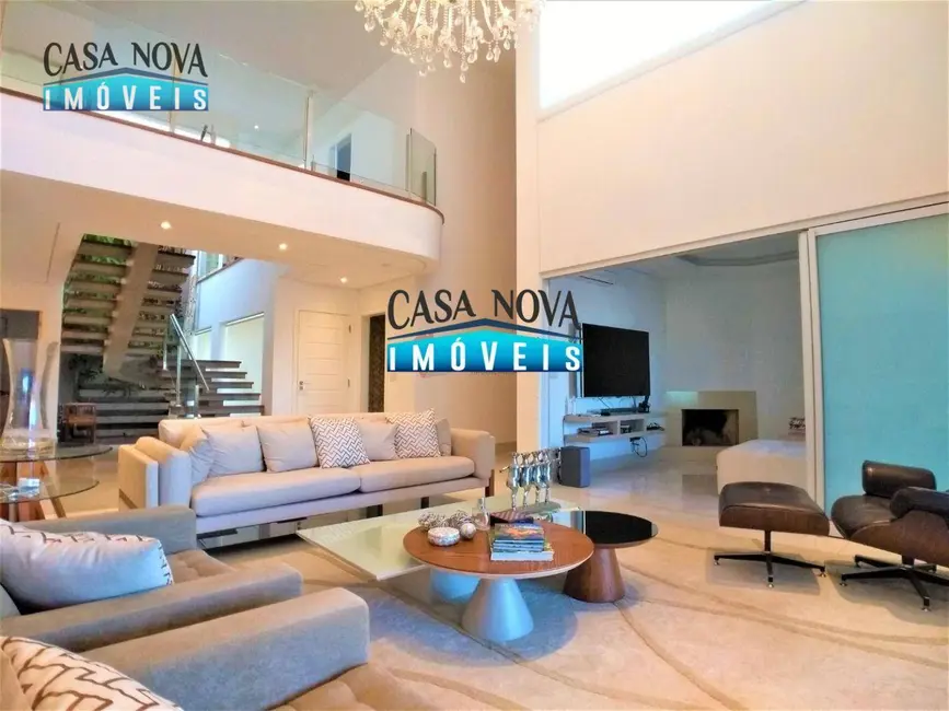 Foto 3 de Casa de Condomínio com 5 quartos à venda, 903m2 em Vinhedo - SP