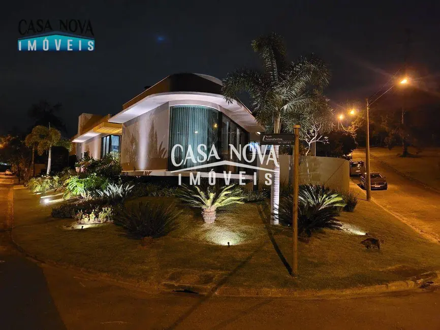 Foto 3 de Casa de Condomínio com 4 quartos à venda, 1080m2 em São Joaquim, Vinhedo - SP