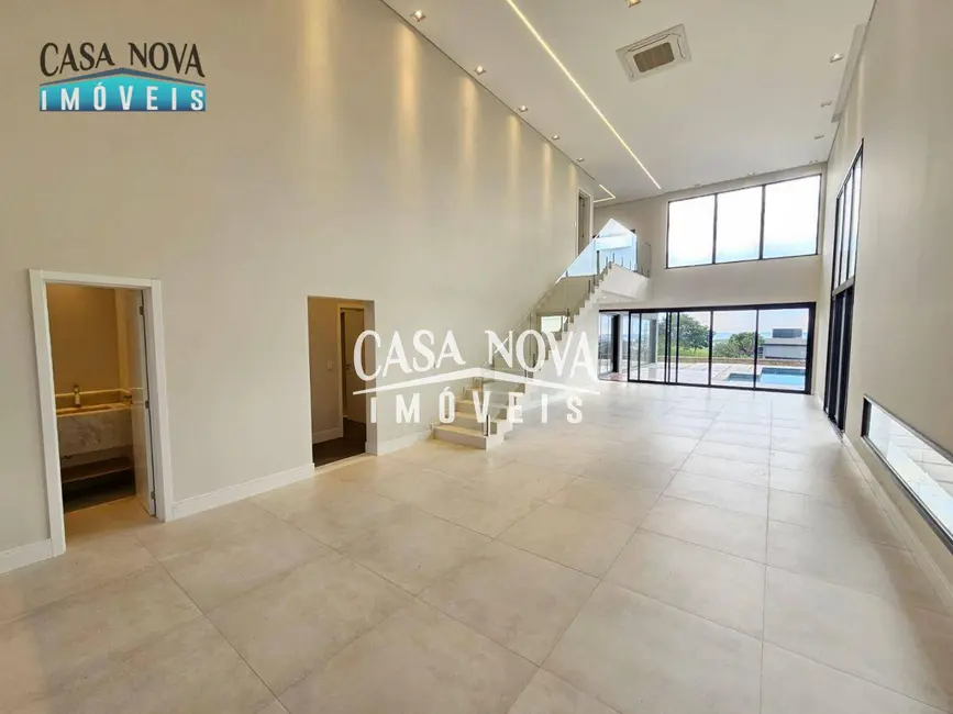 Foto 3 de Casa de Condomínio com 4 quartos à venda e para alugar, 800m2 em Cachoeira, Vinhedo - SP