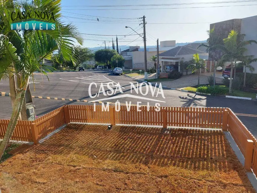 Foto 3 de Casa de Condomínio com 3 quartos à venda, 360m2 em Pinheirinho, Vinhedo - SP