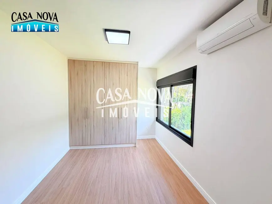 Foto 9 de Casa de Condomínio com 3 quartos para alugar, 800m2 em Vinhedo - SP