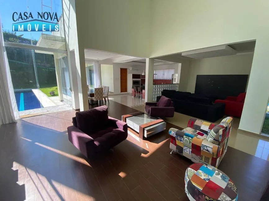 Foto 2 de Casa de Condomínio com 3 quartos para alugar, 800m2 em Distrito Industrial Benedito Storani, Vinhedo - SP