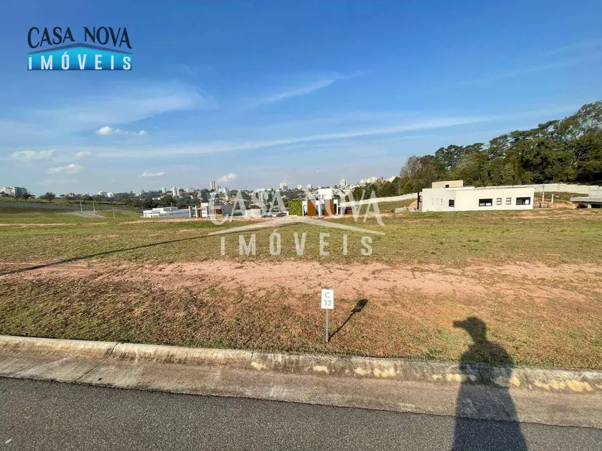 Foto 2 de Terreno / Lote à venda, 700m2 em Chácara Malota, Jundiai - SP
