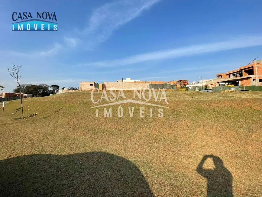 Foto 1 de Terreno / Lote à venda, 534m2 em Jundiai - SP