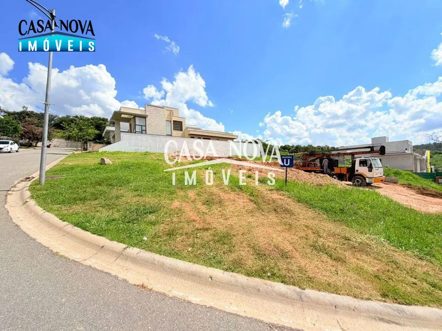 Foto 2 de Terreno / Lote à venda, 342m2 em Jundiai - SP