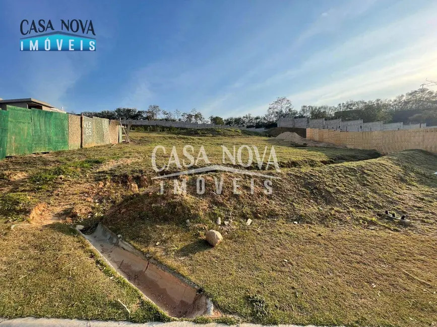 Foto 2 de Terreno / Lote à venda, 342m2 em Jundiai - SP