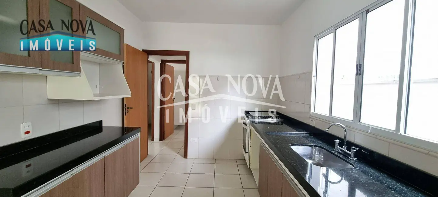Foto 8 de Casa de Condomínio com 3 quartos para alugar, 360m2 em Centro, Vinhedo - SP
