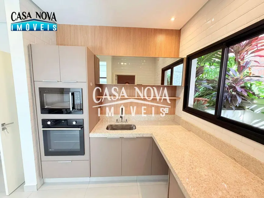 Foto 8 de Casa de Condomínio com 3 quartos para alugar, 300m2 em Pinheirinho, Vinhedo - SP