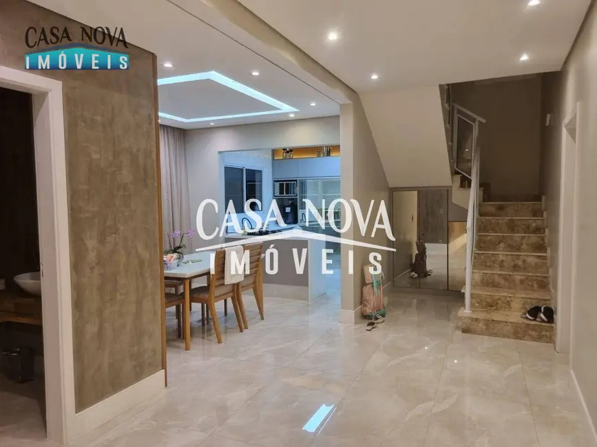 Foto 3 de Casa de Condomínio com 3 quartos à venda e para alugar, 600m2 em Centro, Vinhedo - SP