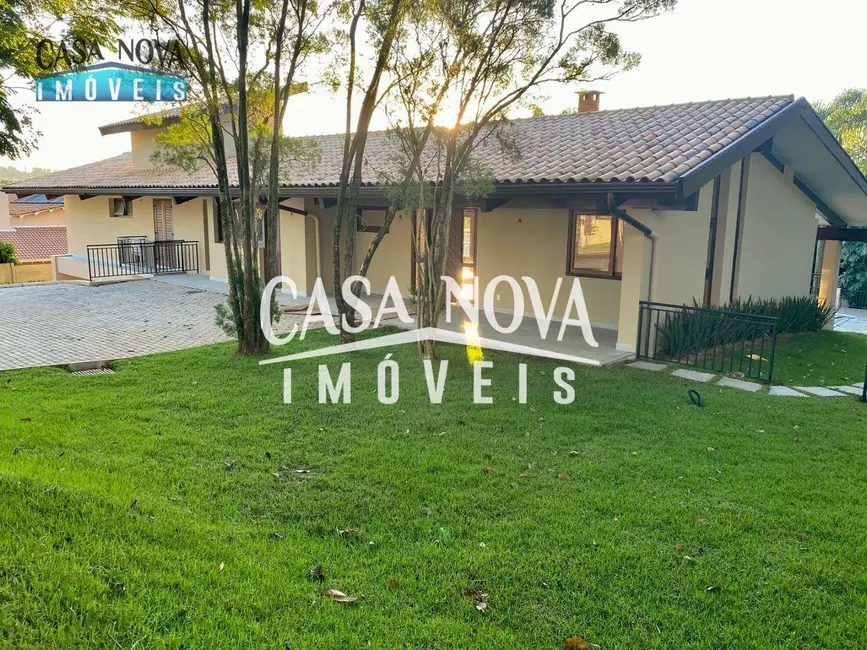 Foto 3 de Casa de Condomínio com 4 quartos à venda e para alugar, 1600m2 em Vinhedo - SP