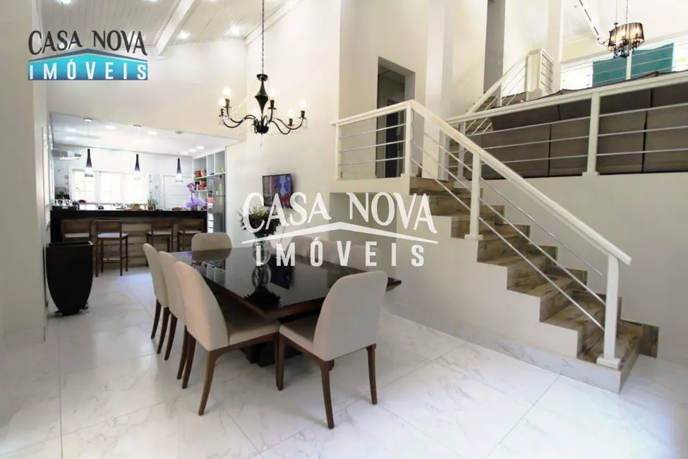 Foto 7 de Casa de Condomínio com 3 quartos à venda e para alugar, 800m2 em Vista Alegre, Vinhedo - SP