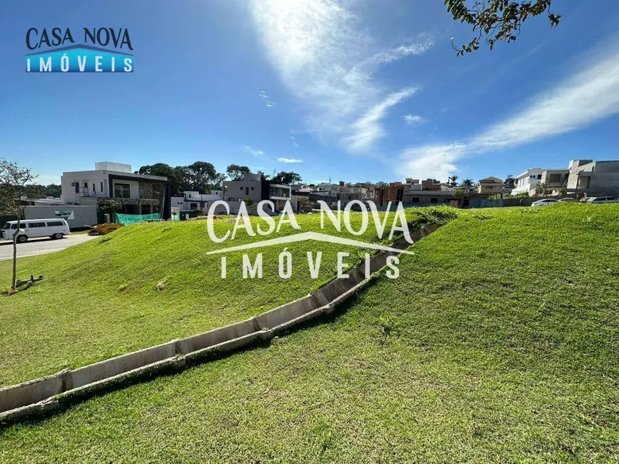 Foto 4 de Terreno / Lote à venda, 300m2 em Jundiai - SP