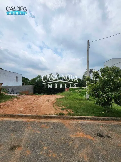 Foto 2 de Terreno / Lote à venda, 350m2 em Louveira - SP