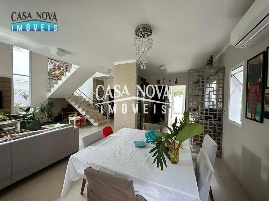 Foto 5 de Casa de Condomínio com 3 quartos à venda, 250m2 em Vinhedo - SP