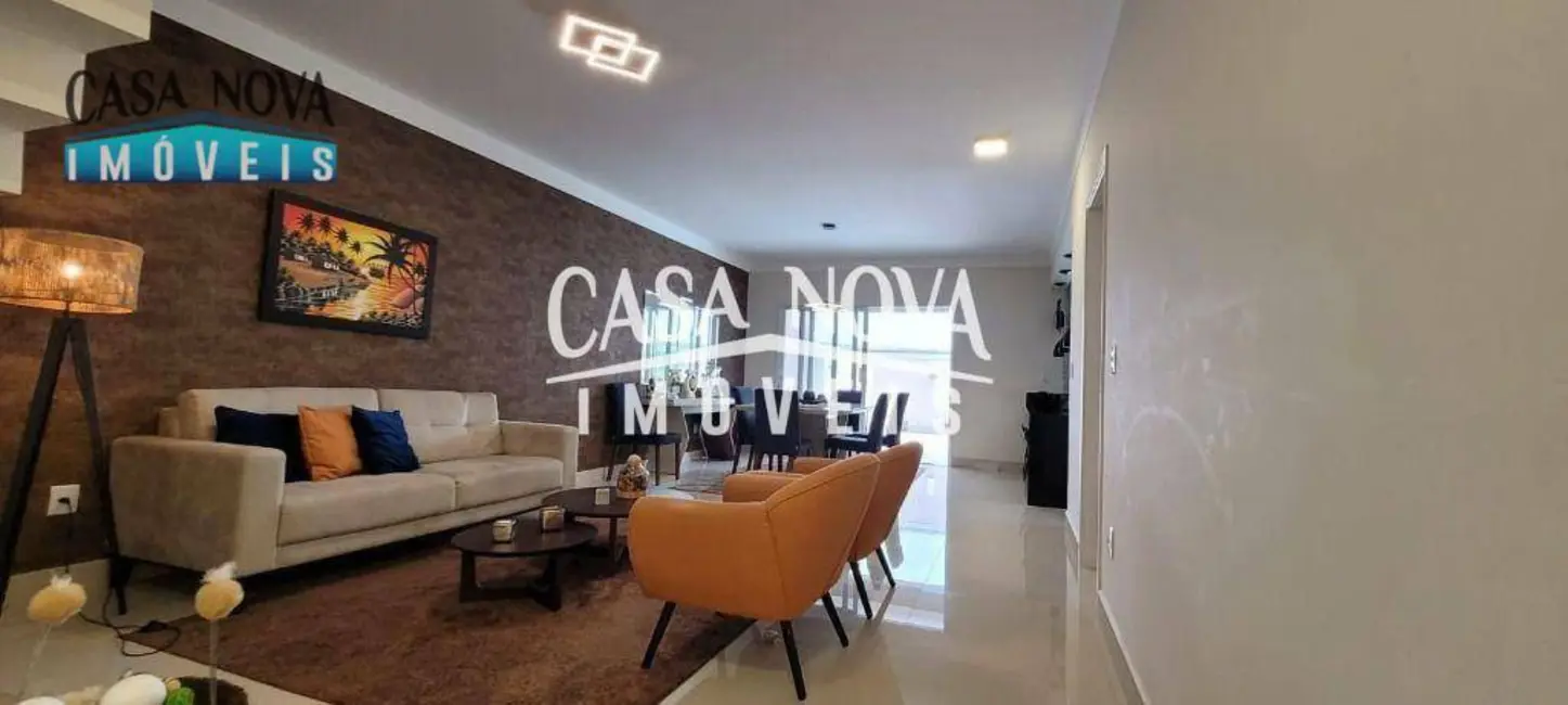 Foto 1 de Casa de Condomínio com 3 quartos à venda, 250m2 em Vinhedo - SP