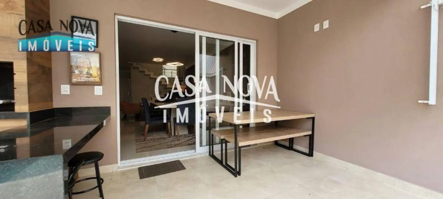 Foto 4 de Casa de Condomínio com 3 quartos à venda, 250m2 em Vinhedo - SP