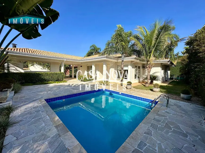 Foto 1 de Casa de Condomínio com 3 quartos à venda, 800m2 em Vinhedo - SP