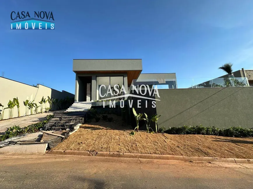 Foto 2 de Casa de Condomínio com 4 quartos para alugar, 800m2 em Vinhedo - SP