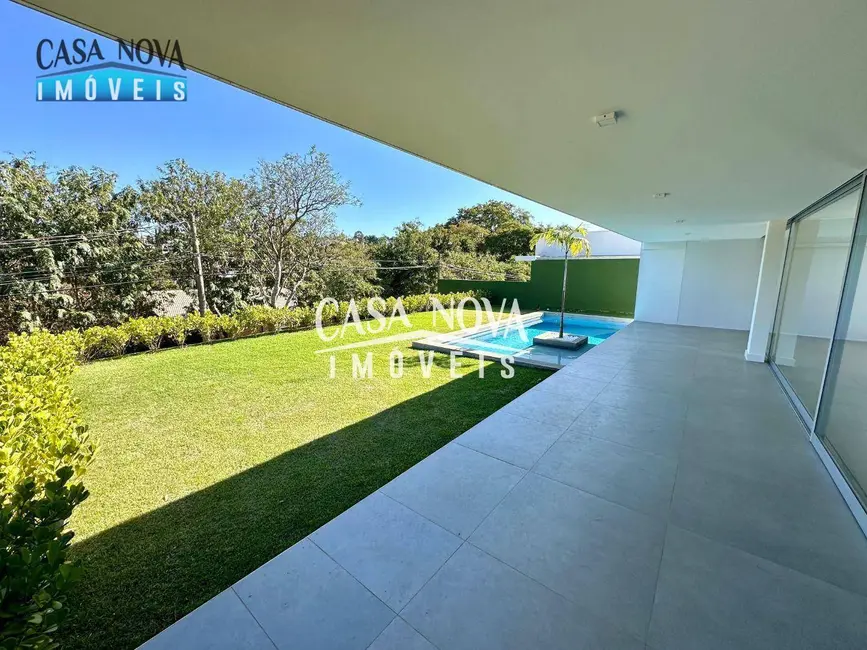Foto 6 de Casa de Condomínio com 3 quartos para alugar, 800m2 em Vinhedo - SP