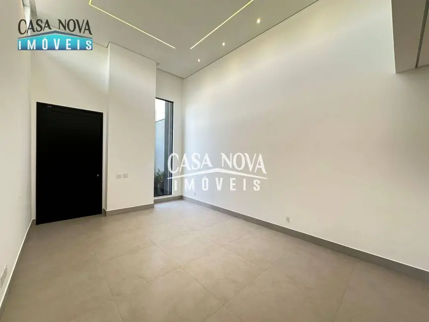 Foto 7 de Casa com 3 quartos à venda, 250m2 em Centro, Vinhedo - SP