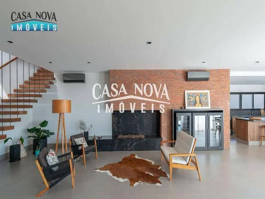 Casa de Condomínio com 4 quartos à venda, 970m2 em Itupeva - SP - imagem 5 Foto 5 de Casa de Condomínio com 4 quartos à venda, 970m2 em Itupeva - SP