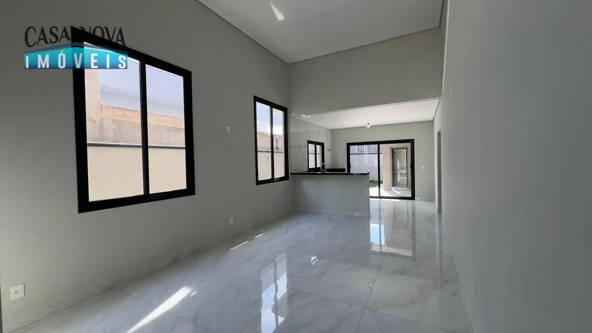 Casa de Condomínio com 3 quartos à venda, 300m2 em Itupeva - SP - imagem 3 Foto 3 de Casa de Condomínio com 3 quartos à venda, 300m2 em Itupeva - SP