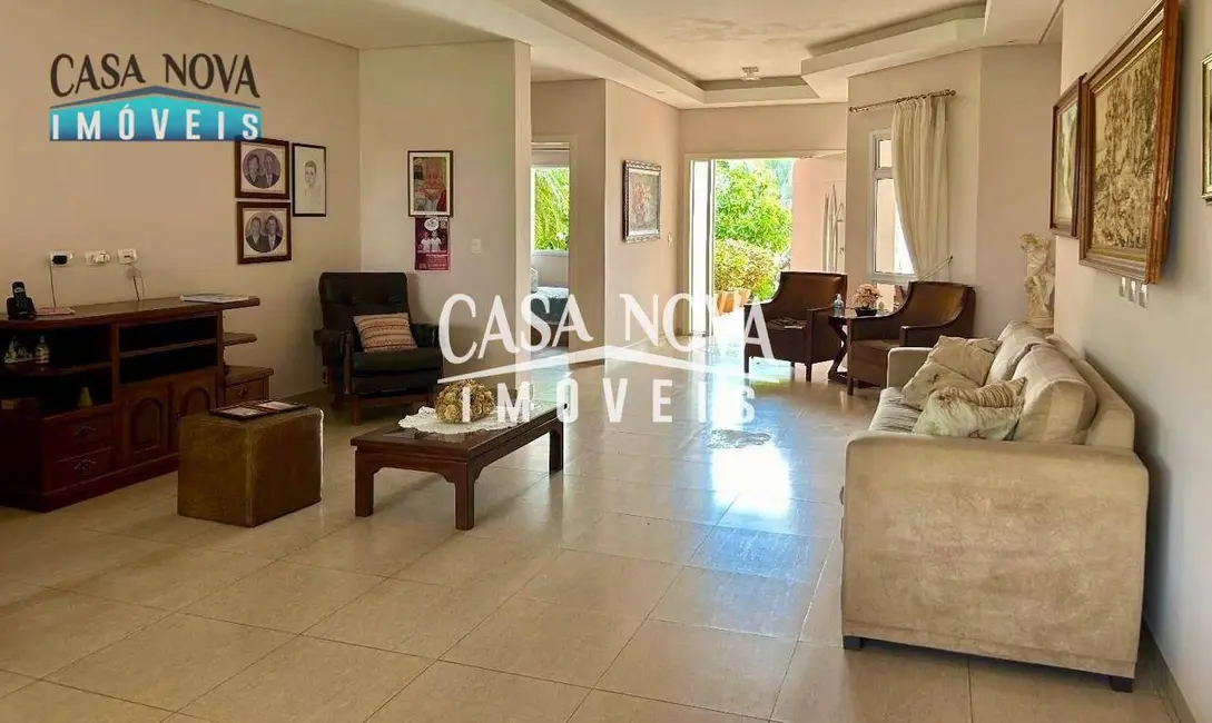 Foto 4 de Casa de Condomínio com 2 quartos à venda, 576m2 em Cachoeira, Vinhedo - SP