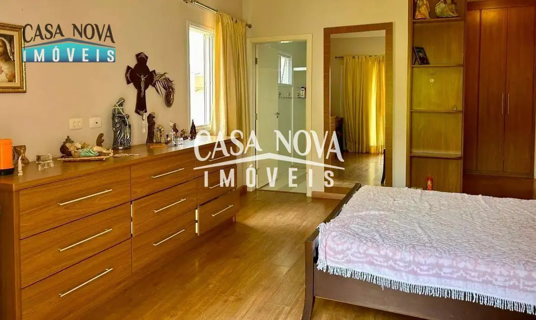 Foto 8 de Casa de Condomínio com 2 quartos à venda, 576m2 em Cachoeira, Vinhedo - SP