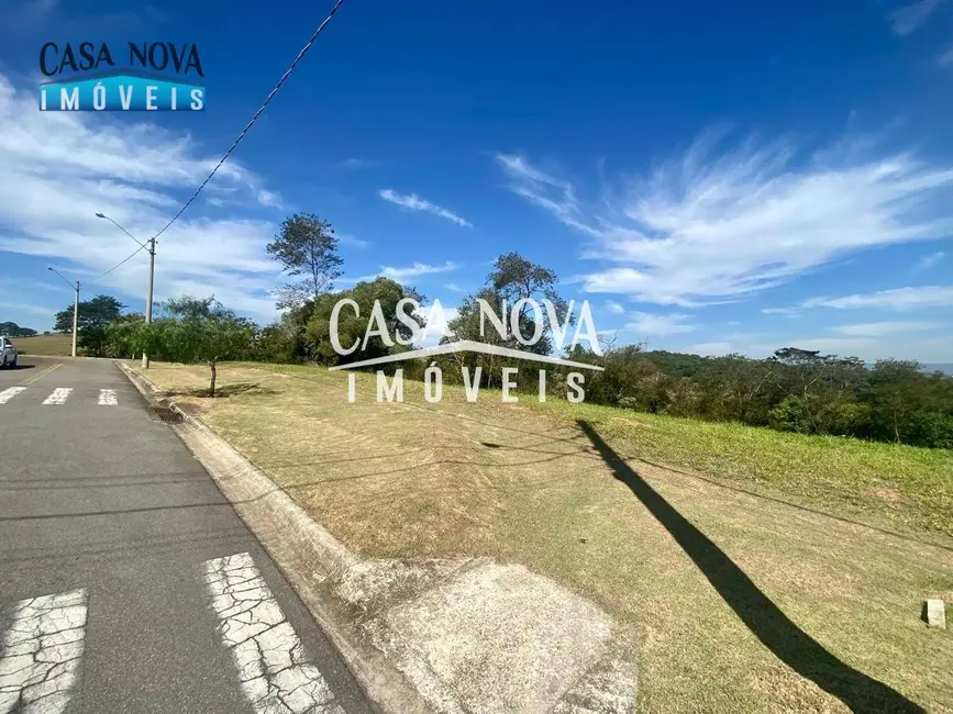 Foto 3 de Terreno / Lote à venda, 635m2 em Louveira - SP