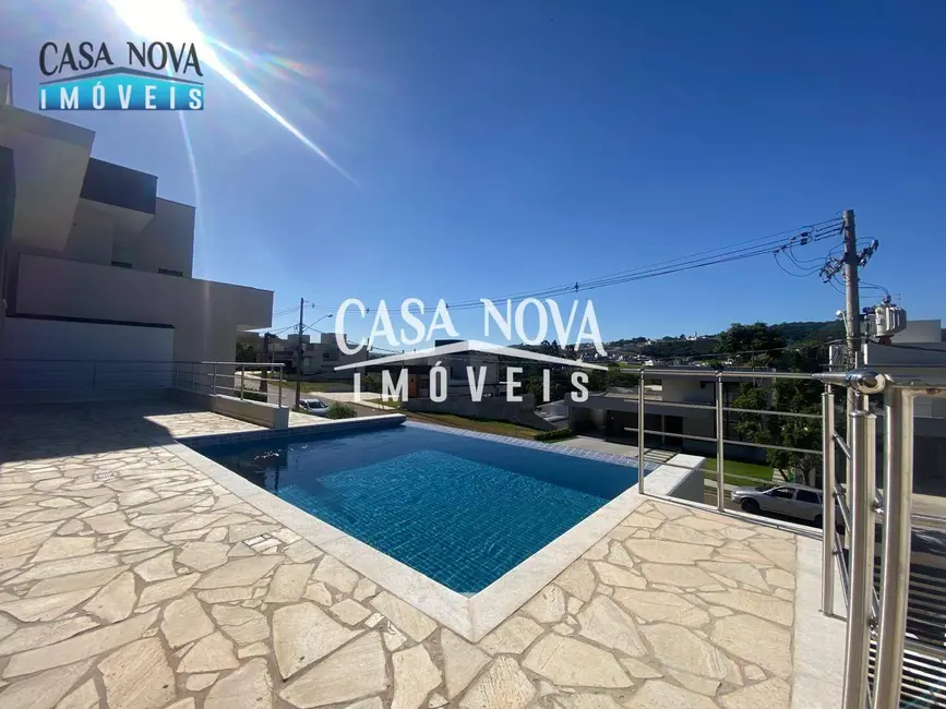 Foto 4 de Casa de Condomínio com 3 quartos à venda, 510m2 em Louveira - SP