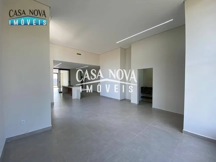 Foto 5 de Casa de Condomínio com 3 quartos à venda, 525m2 em Louveira - SP