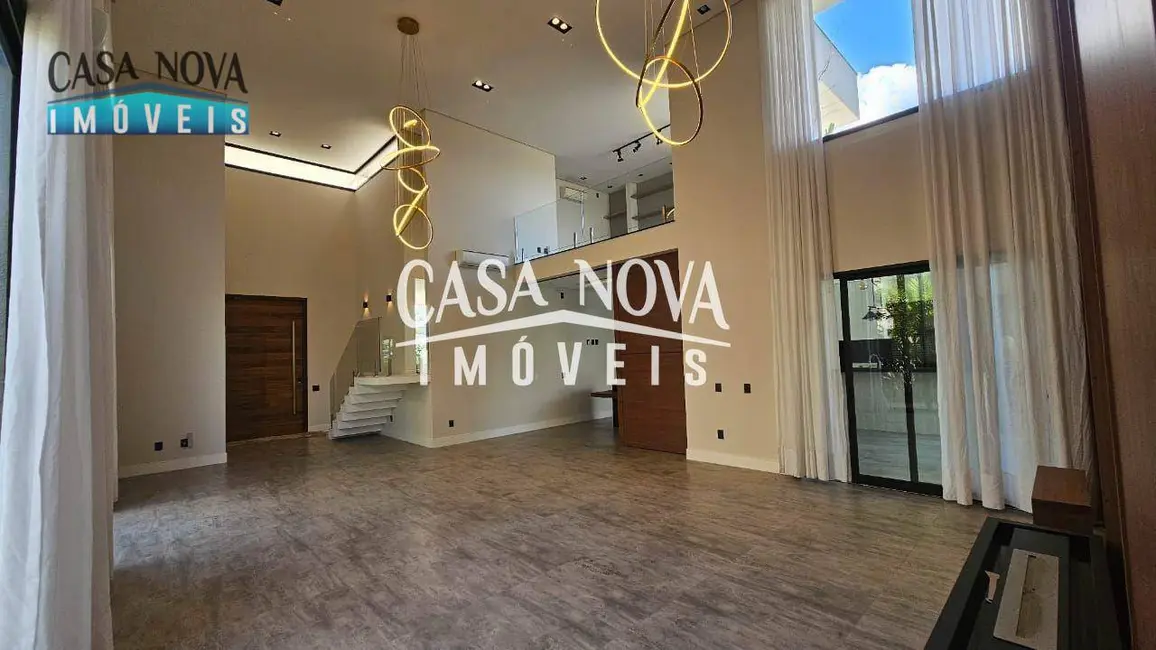 Foto 4 de Casa de Condomínio com 4 quartos à venda, 800m2 em Cachoeira, Vinhedo - SP