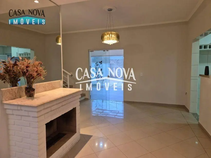 Foto 7 de Casa de Condomínio com 3 quartos à venda, 250m2 em Pinheirinho, Vinhedo - SP