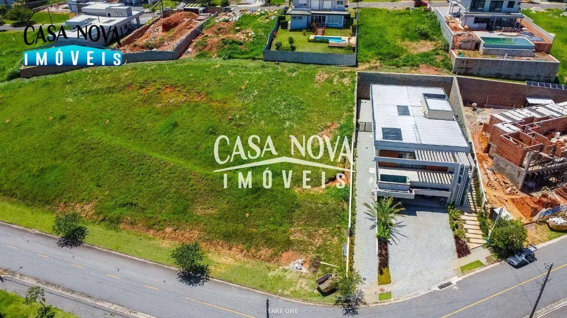 Foto 3 de Terreno / Lote à venda, 927m2 em Vinhedo - SP