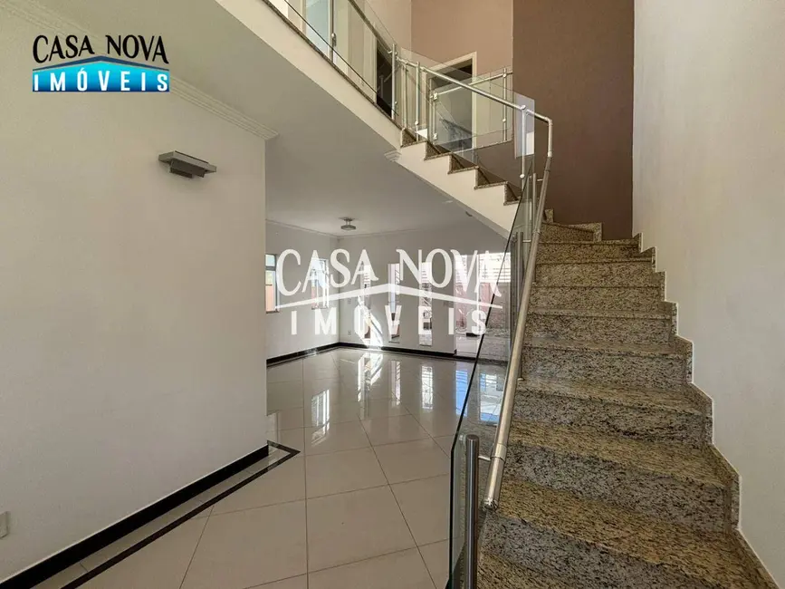 Foto 5 de Casa de Condomínio com 3 quartos à venda, 300m2 em Pinheirinho, Vinhedo - SP