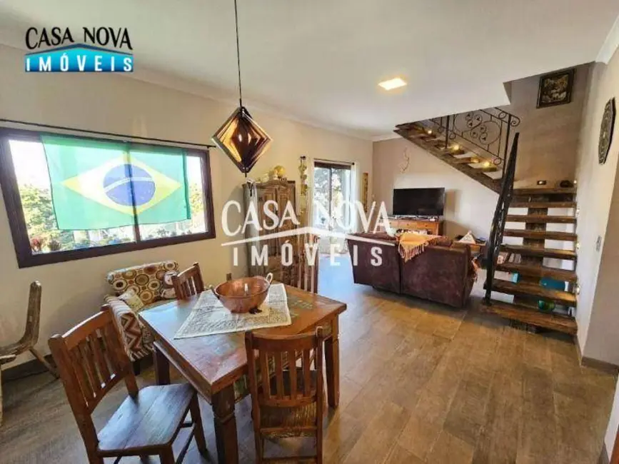 Casa de Condomínio com 2 quartos à venda, 1062m2 em Vinhedo - SP - imagem 5 Foto 5 de Casa de Condomínio com 2 quartos à venda, 1062m2 em Vinhedo - SP