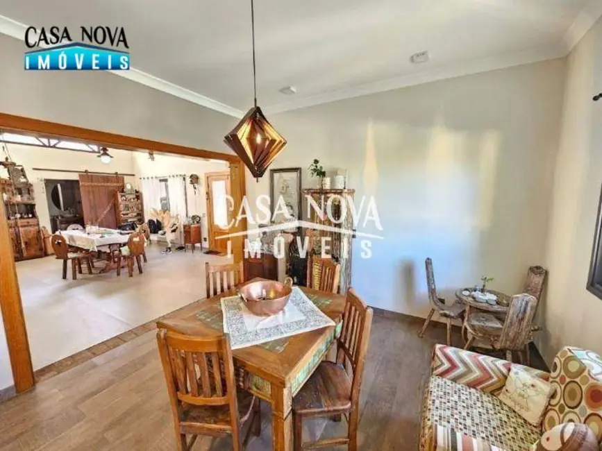 Casa de Condomínio com 2 quartos à venda, 1062m2 em Vinhedo - SP - imagem 6 Foto 6 de Casa de Condomínio com 2 quartos à venda, 1062m2 em Vinhedo - SP