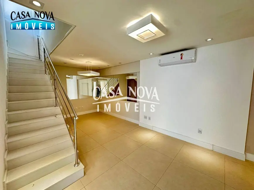 Foto 1 de Cobertura com 3 quartos para alugar, 230m2 em Centro, Vinhedo - SP