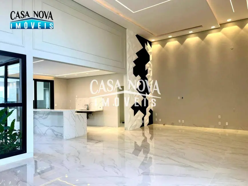 Foto 2 de Casa com 4 quartos à venda, 800m2 em Jundiai - SP