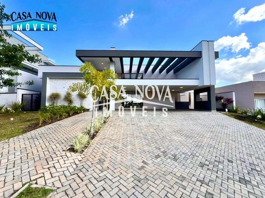 Foto 1 de Casa com 4 quartos à venda, 800m2 em Jundiai - SP
