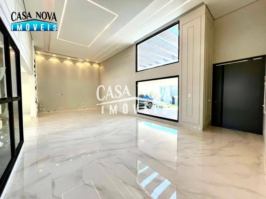 Casa com 4 quartos à venda, 800m2 em Jundiai - SP - imagem 3 Foto 3 de Casa com 4 quartos à venda, 800m2 em Jundiai - SP