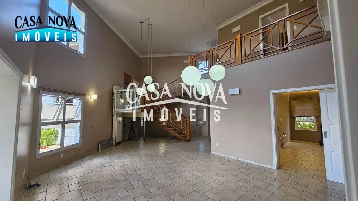 Foto 3 de Casa de Condomínio com 4 quartos à venda, 900m2 em Vinhedo - SP