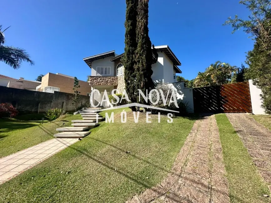 Foto 2 de Casa de Condomínio com 4 quartos à venda e para alugar, 920m2 em Vinhedo - SP