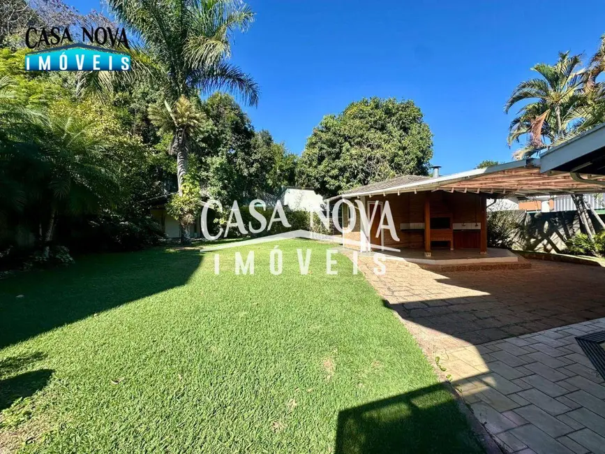 Foto 9 de Casa de Condomínio com 4 quartos à venda e para alugar, 920m2 em Vinhedo - SP