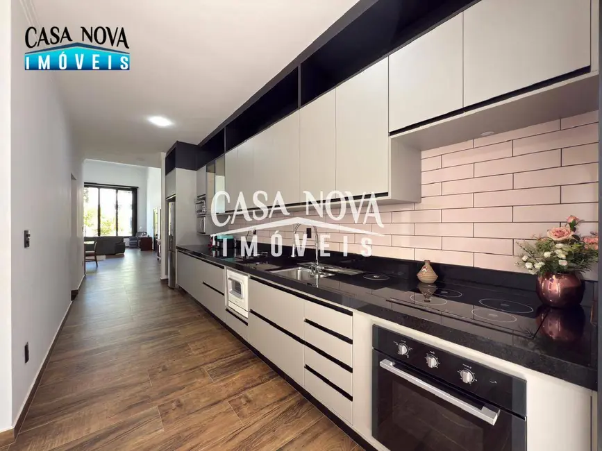 Foto 9 de Casa de Condomínio com 3 quartos à venda, 345m2 em Louveira - SP