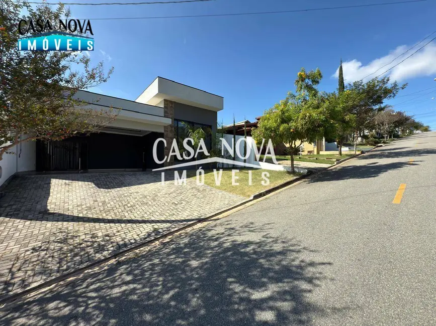 Foto 2 de Casa de Condomínio com 3 quartos à venda, 345m2 em Louveira - SP