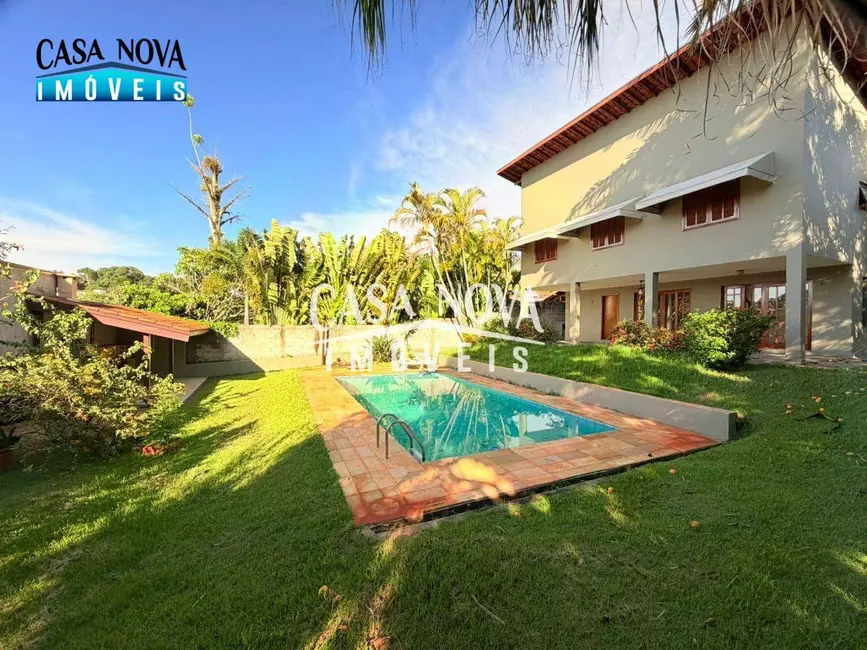 Foto 4 de Casa de Condomínio com 3 quartos à venda, 800m2 em Vinhedo - SP